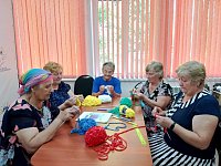Аркадакские пенсионеры учились вязать красивые мотивы крючком и спицами