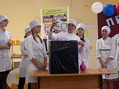 В Аркадакском медколлежде проверили качество профессиональной подготовки студентов 