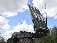Уроженец земли аркадакской стоит на страже чистого неба над россиянами