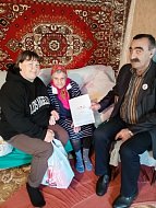 В Красном Знамени с Днём Победы поздравили вдов и тружениц тыла