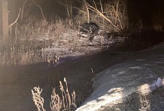 Сегодня ночью под Аркадаком слетела в кювет  «Лада Гранта»