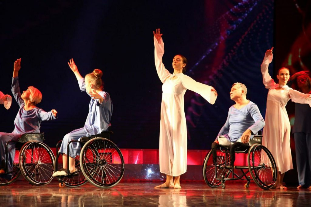 В ДК «Россия» проходит инклюзивный фестиваль «Культура без границ».jpg В ДК «Россия» проходит инклюзивный фестиваль «Культура без границ».jpg