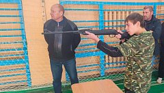 В Аркадаке прошёл муниципальный этап соревнований «Снайпер»