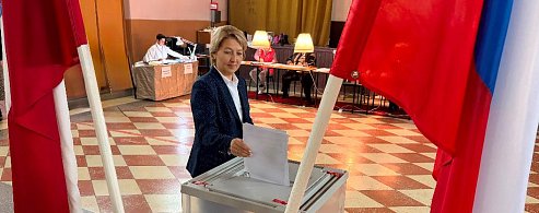 Руководитель Совета женщин Аркадакского района Ирина Артемова: «Считаю, что участие в выборах — это не просто право, а важная гражданская ответственность каждого из нас»