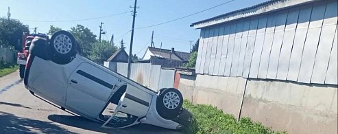 На перекрёстке в Аркадаке — ДТП: двое получили медицинскую помощь