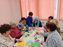 В аркадакском районном социальном учреждении побывали жители Семёновки