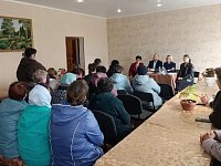 Глава района встретился с краснознаменцами