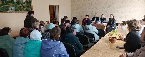 Глава района встретился с краснознаменцами