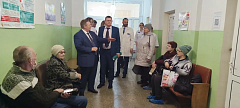 Николай Панков встретился с врачами и пациентами районной больницы