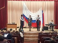 На аркадакской сцене выступали филармонические исполнители