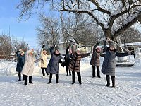 Для аркадакских пенсионеров организовали спортивную зарядку 