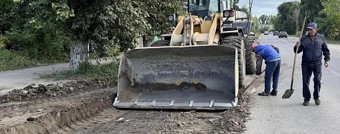 На улице Виктора Тиханкина начался ремонт дороги