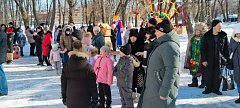 В Аркадаке проводили зиму и встретили весну детским ярким праздником