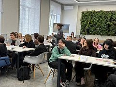 Студентов Саратова научили защищаться от кибермошенников на квизе «Страж Сети»