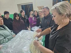 Аркадакским  школьникам показали, как работает современная агроиндустрия