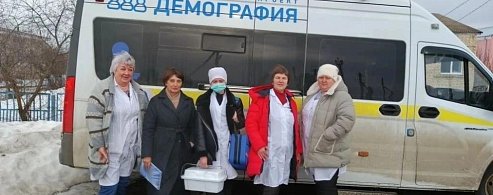 Медики Аркадакского района провели диспансеризацию в селе Малиновка