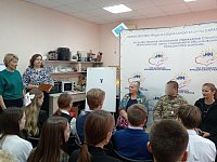 Боец из Аркадака общался с земляками