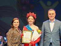 Жар-птица из Аркадака: Елизавета Бычик — «Русская красавица» на «Мисс Навруз Мира-2026»