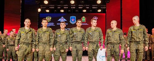 Саратовские гвардейцы завершили участие в окружных сборах