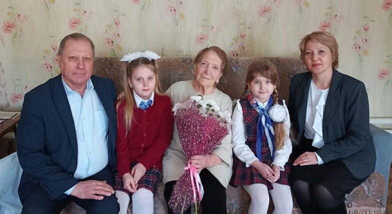 Глава Аркадакского района встретился с жительницей блокадного Ленинграда и выразил слова благодарности 