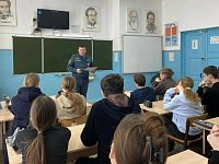Аркадакские школьники узнали, как учат будущих спасателей и чем живёт МЧС