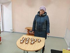 Умелицы из Аркадакского района готовят талисманы для солдат