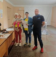 Дети на выборах в Аркадакском районе делают первые шаги к гражданственности