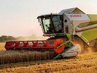Земледельцы Аркадакского района приступили к уборке урожая