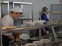 Володин: найдено решение – в 4 городах области и Шиханах – с 1 января 2026 года вводится бесплатное питание в школах, продленки и посещение детсадов