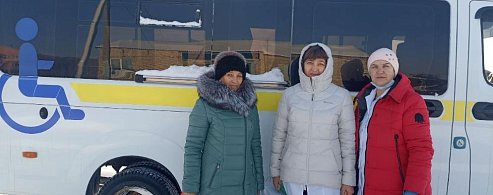 В селе Малиновка побывали специалисты районной больницы и районного социального учреждения