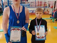 Новогодний турнир боксёров прошёл для аркадакцев успешно
