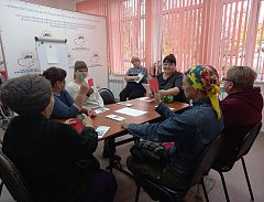 В районном Центре соцобслуживания прошло заседание клуба опекунских семей 