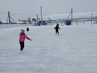 В Аркадакском Дворце спорта работает каток