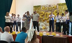 Выпускникам аркадакского техникума торжественно вручили дипломы
